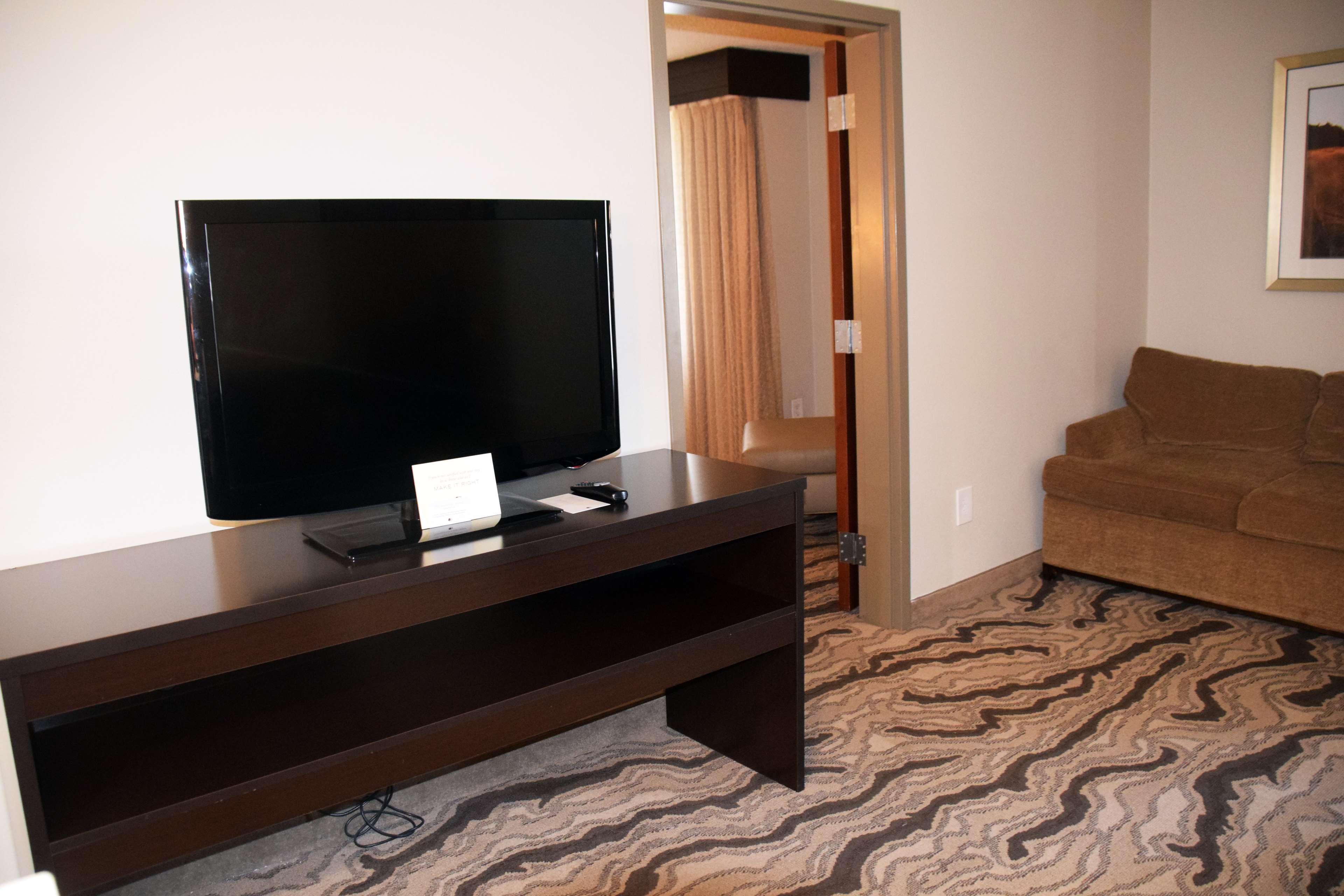 Doubletree By Hilton Montgomery Downtown Экстерьер фото