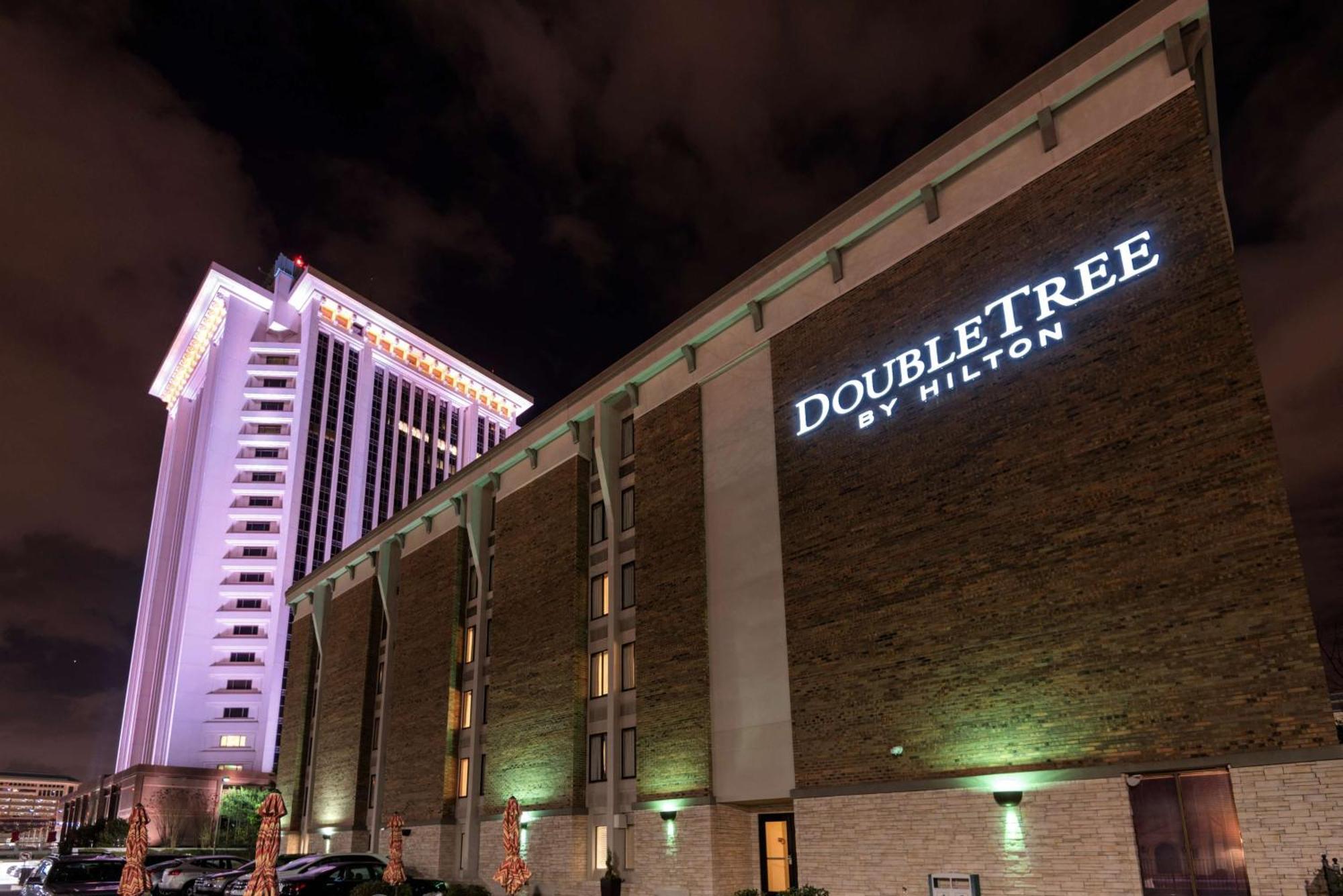 Doubletree By Hilton Montgomery Downtown Экстерьер фото